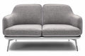 Sofa dwuosobowa z szarej tkaniny i metalowymi nogami